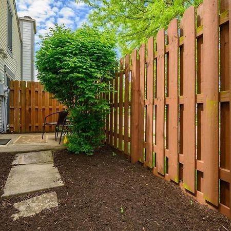 Family Friendly And Quite 2 Bedroom Condo Close To Fun Fort Wayne Extérieur photo