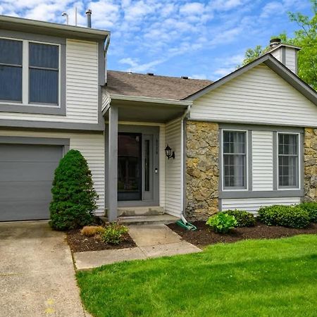 Family Friendly And Quite 2 Bedroom Condo Close To Fun Fort Wayne Extérieur photo