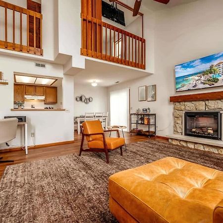 Family Friendly And Quite 2 Bedroom Condo Close To Fun Fort Wayne Extérieur photo