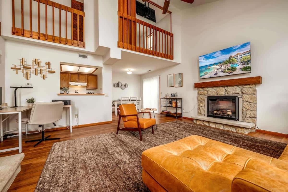 Family Friendly And Quite 2 Bedroom Condo Close To Fun Fort Wayne Extérieur photo